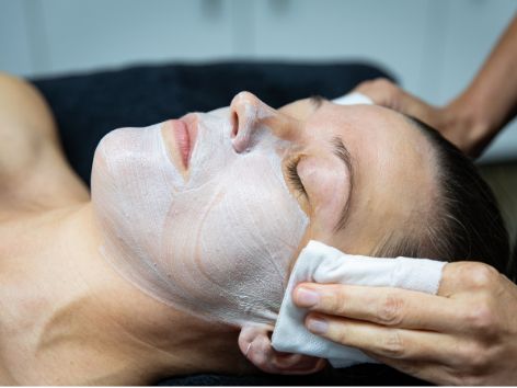 Facials Omnilux Rejuvenation Facial